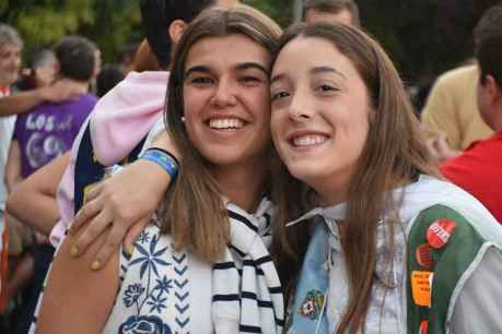 Pasacalles de las peñas y sus charangas en las fiestas de Almazán