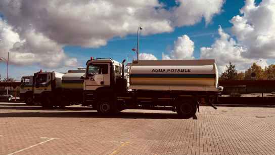 Diputación disminuye reparto de agua potable en 2025, con 2.398.000 litros