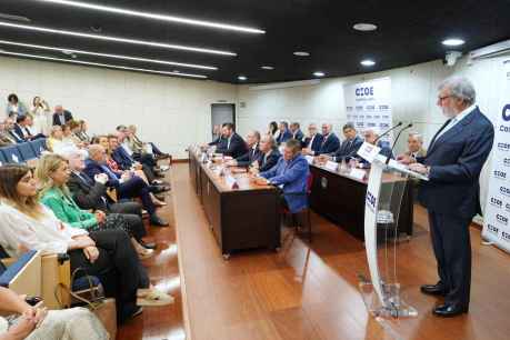 Santiago Aparicio, reelegido presidente de CEOE Castilla y León para un cuarto mandato 