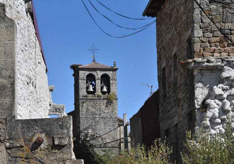 Entre pinos, Covaleda