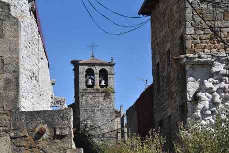 Entre pinos, Covaleda