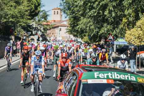 Las manifestaciones propalestinas obligan a finalizar antes la Vuelta a España Las manifestaciones propalestinas obligan a finalizar antes la Vuelta a España