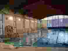 La piscina climatizada de El Burgo amplia horarios de apertura 