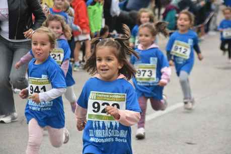 Los niños corren en Camaretas a favor de fundación Ronald McDonald’s