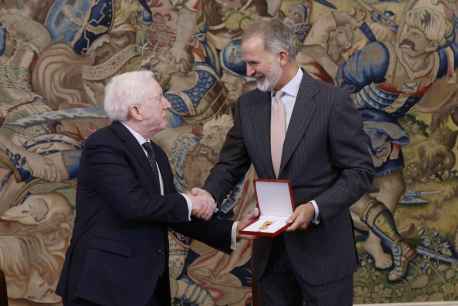 El Consejo de Cámaras reconoce al Rey por su trayectoria pública como monarca