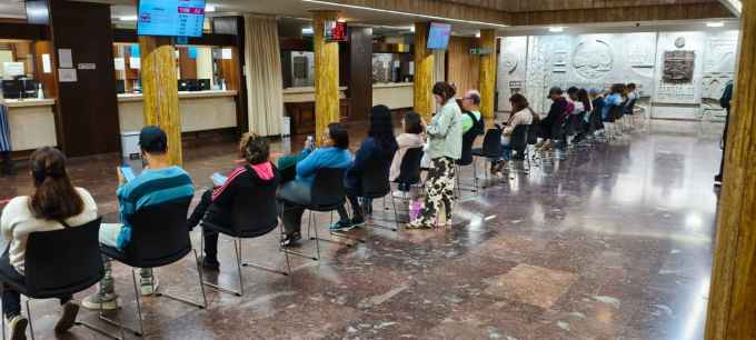 Vox critica largas colas en Ayuntamiento de Soria por falta de personal