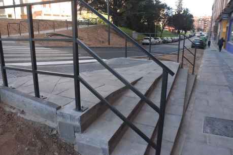 El PP pide cambiar de ubicación el paso de cebra a la entrada de la calle Almazán