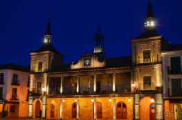 El Burgo de Osma reduce a menos de la mitad su factura eléctrica