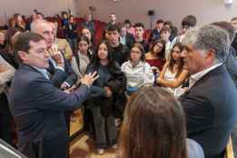 Mañueco resalta liderazgo de Castilla y León en educación, tras 25 años de gestión autonómica