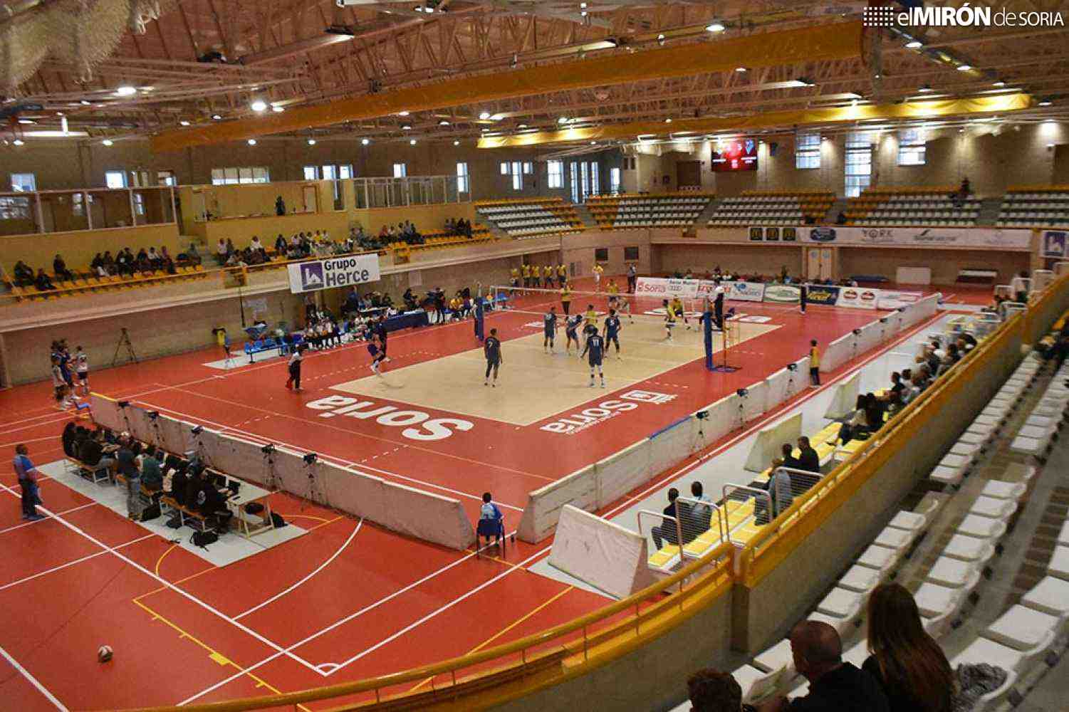 El Campus acoge conferencia sobre deporte y bienestar mental en el deportista