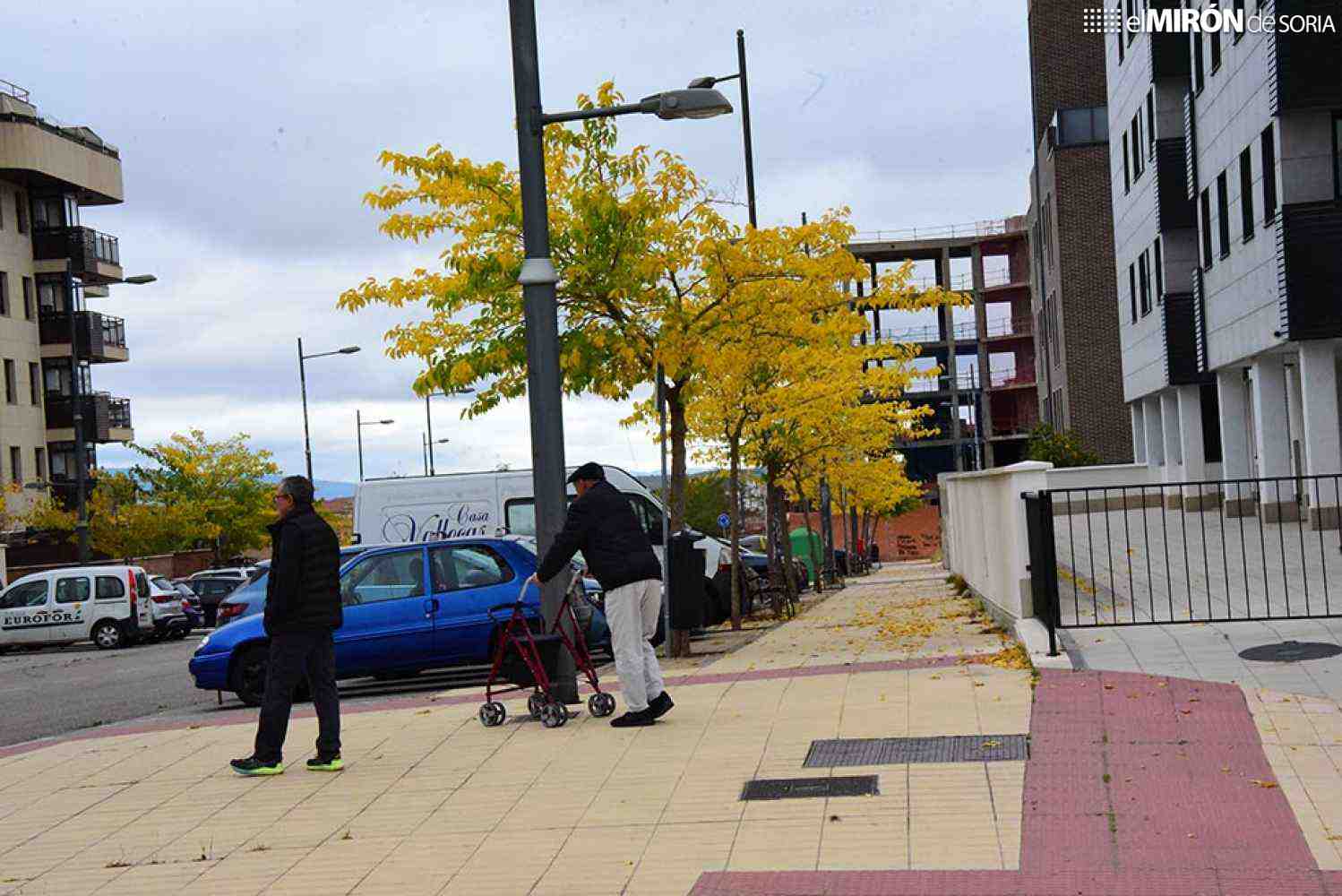 El Ayuntamiento modifica presupuesto para más ayudas, Machado y transporte urbano