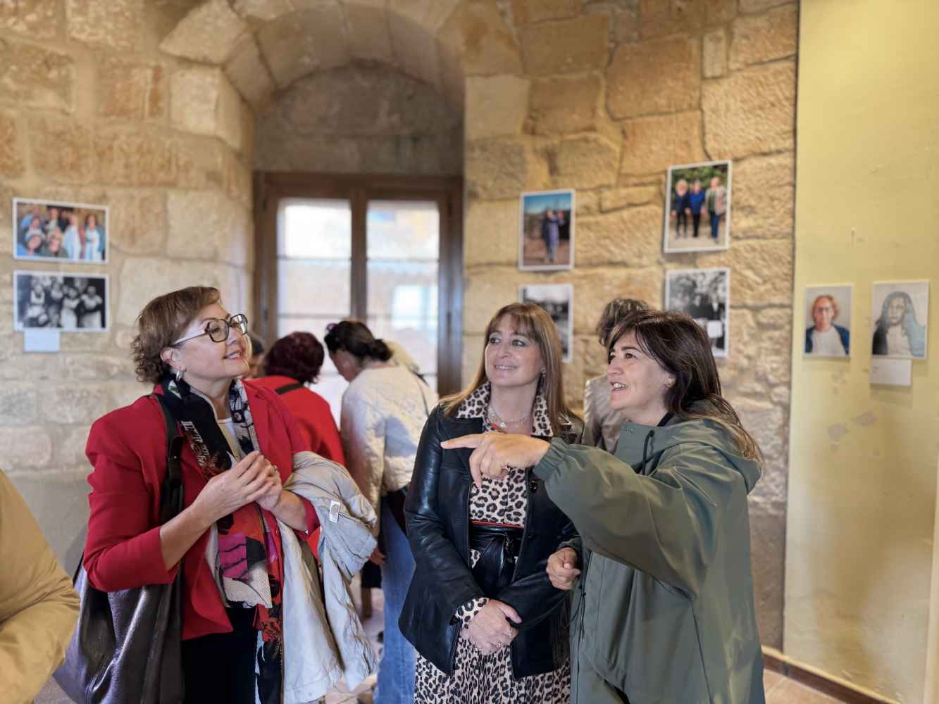 Diputación celebra Día Internacional de la Mujer Rural con la exposición “Reveladas: mujeres en el foco”