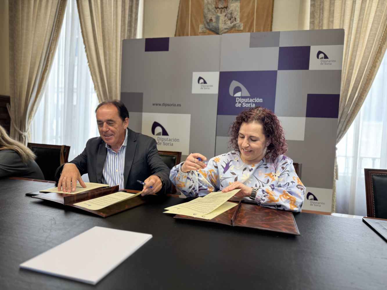 Diputación y ASOHTUR renuevan su compromiso con turismo y hostelería de la provincia