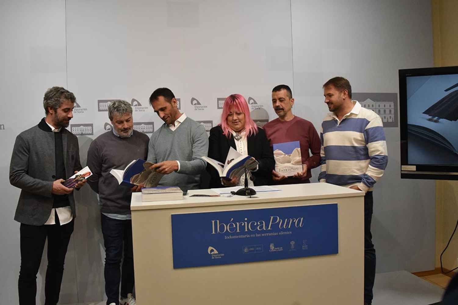 "Ibérica Pura", un catálogo donde vestimenta refleja valores de territorio