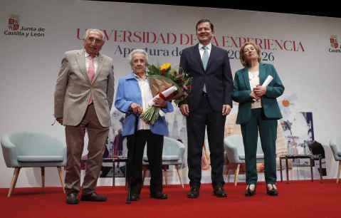 El "Programa Interuniversitario de la Experiencia" abre curso con récord de participación 