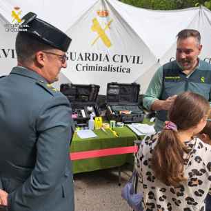 La Guardia Civil expone sus medios personales y materiales en Soria