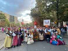 Castilruiz participa por primera vez en ofrenda de flores a Virgen del Pilar