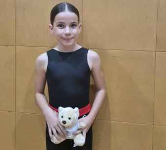 Clara Álvaro, séptima mejor patinadora alevin sobre patines de España