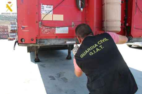 Investigado camionero por manipular número de bastidor de semirremolque y matricula Investigado camionero por manipular número de bastidor de semirremolque y matricula