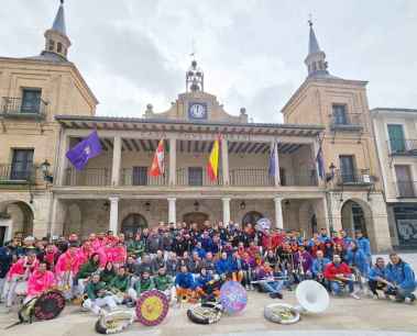 La VI Concentración de Charangas reúne a 120 músicos en El Burgo de Osma La VI Concentración de Charangas reúne a 120 músicos en El Burgo de Osma