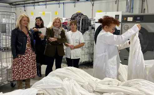 La Junta apoya modernización de Lavandería del Razón