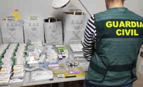 Detenidas 22 personas por vender ilegalmente medicamentos por internet Detenidas 22 personas por vender ilegalmente medicamentos por internet