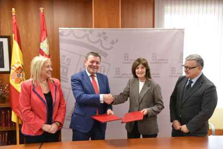 Junta y Valdeavellano fortalecen formación de empleados públicos autonómicos