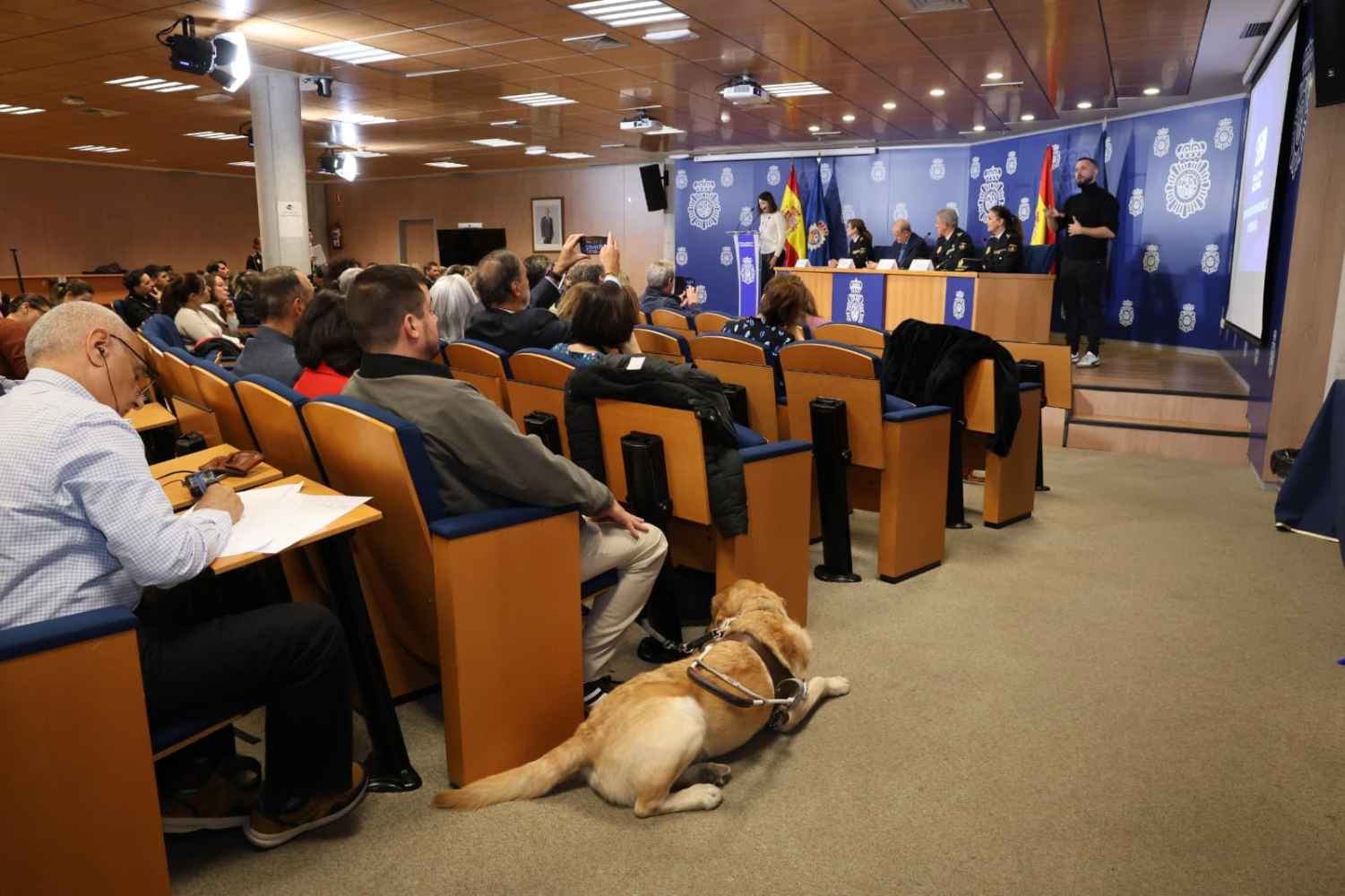  #NoTeLoGuardes, campaña de la Policía Nacional contra el acoso escolar