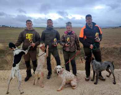 Ganadores de Campeonato provincial de Caza Menor con perro
