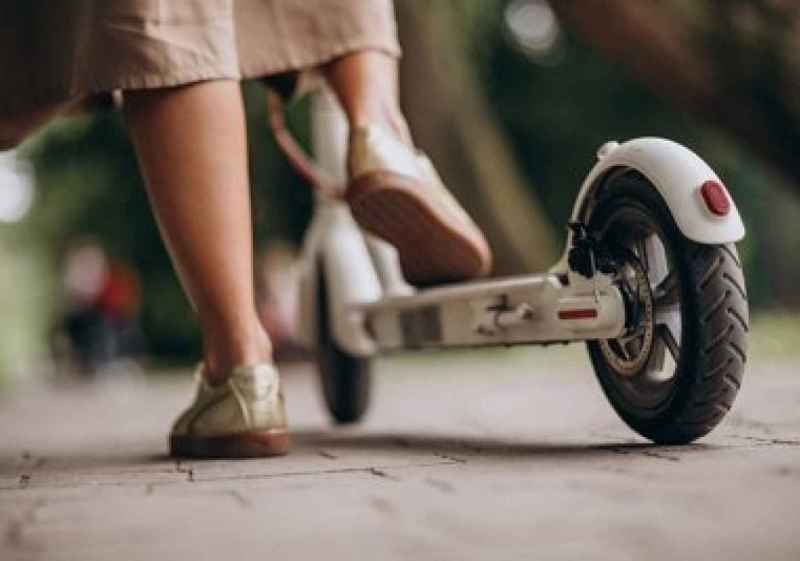 Cambios clave de las normas de circulación en 2026: lo obligatorio (V-16) y lo que está por venir