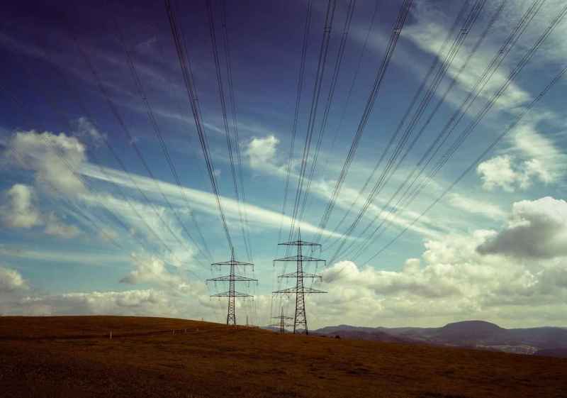 Diputación insta al Gobierno a mejorar red eléctrica en Soria para favorecer empleo