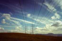 Diputación insta al Gobierno a mejorar red eléctrica en Soria para favorecer empleo