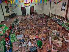 Zayas de Torre se enseña en una maqueta gigante