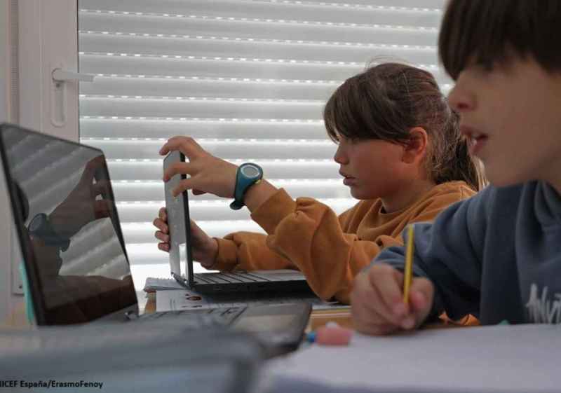 Uno de cada diez niños reconoce haber sufrido ciberacoso, según informe de UNICEF