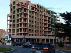 Aunque la mona se vista de seda…