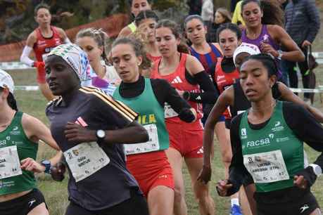 Likina Amebaw repite victoria, y con autoridad, en Cross Internacional de Soria