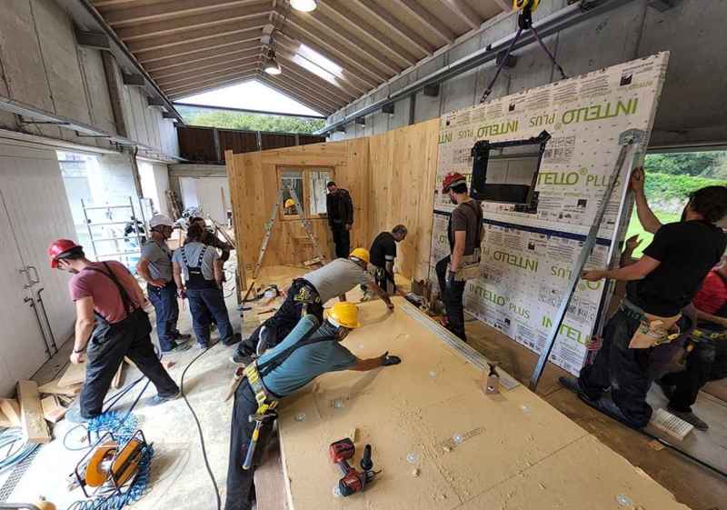 Jornada de emprendimiento sobre construcci6n con madera en Duruelo de la Sierra