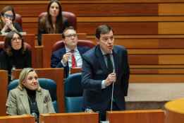 Mañueco lamenta paralización de cuentas de la Comunidad para 2026