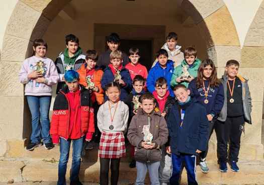 Ganadores del Torneo infantil de ajedrez 