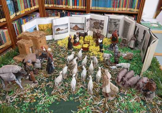La Biblioteca burgense exhibe el Belén popular soriano