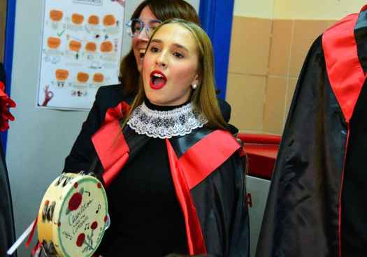 Pasaclases de la tuna en el colegio Los Escolapios en la fiesta de San José de Calasanz