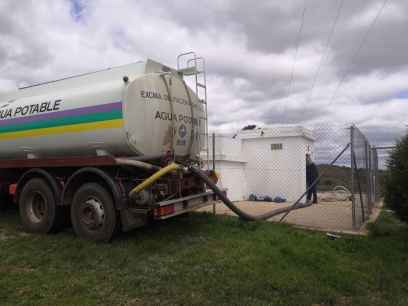 Diputación ha repartido 3 millones de litros de agua potable, la mitad que el año pasado