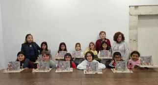 La Asociación belenista organiza taller de belenes recortables en El Burgo de Osma