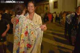 El Desfile del Mantón de Manila, de El Royo, premio Colodra popular 2025