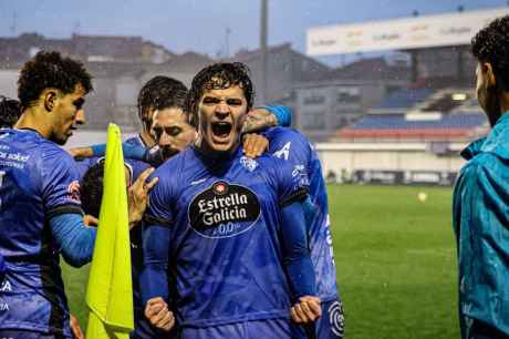 El Numancia recorta distancias tras pinchazo de líder Gimnástica Segoviana