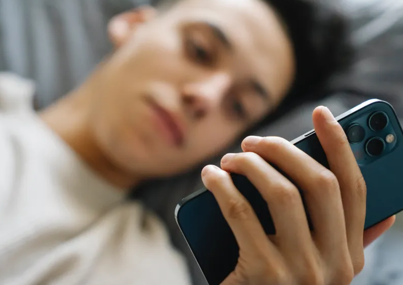 Charla en Soria sobre pornografía como educación sexual para menores