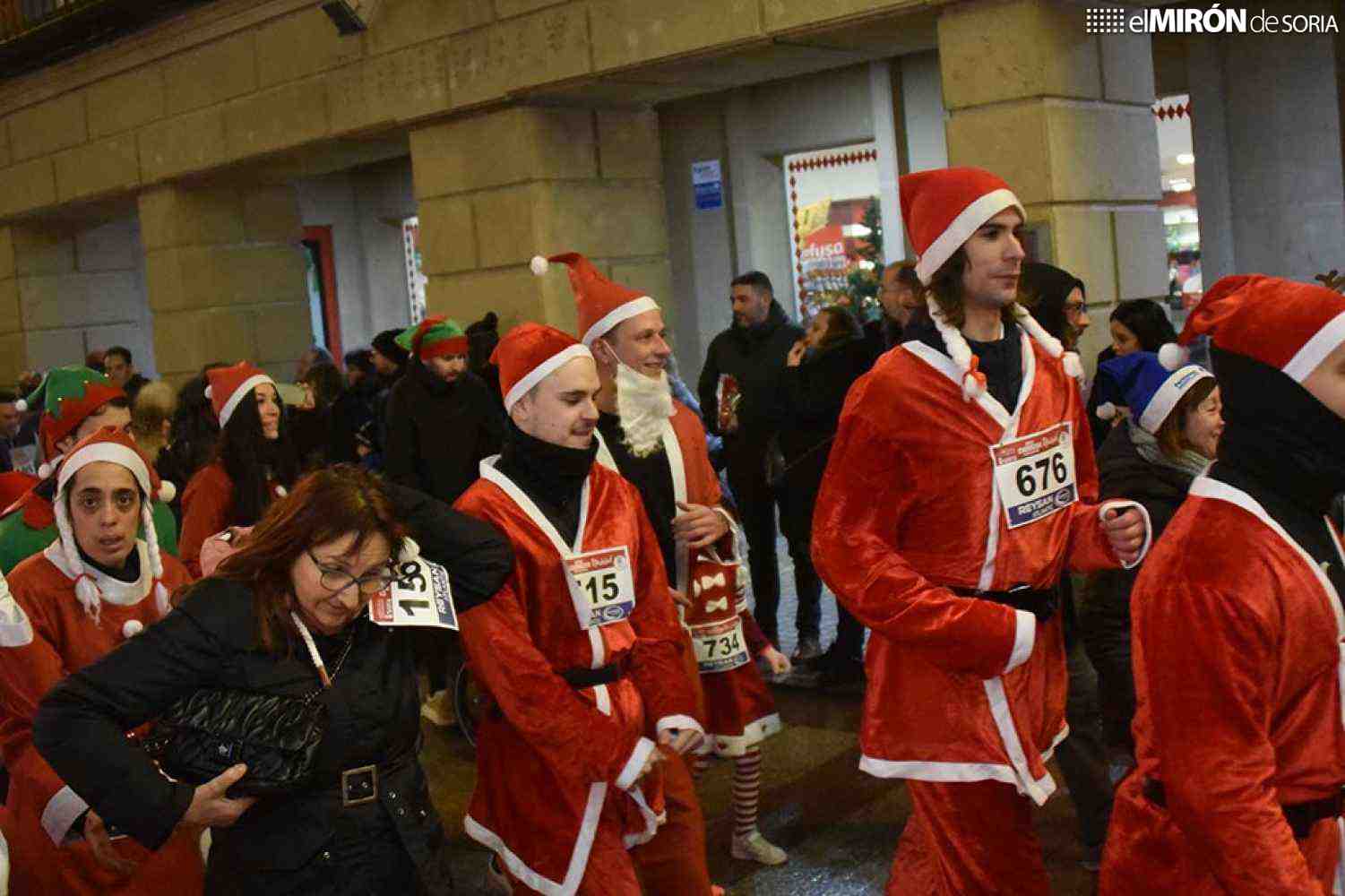 Marta Pérez y Nacho Barranco, ganadores de XXX edición de carrera popular de Navidad