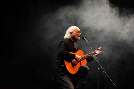 Amancio Prada, en Soria, con “Libremente, 50 años en escena”