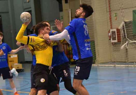 Balonmano Soria suma nueva victoria frente a Base Oviedo