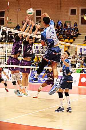 Los celestes cierran octava jornada de Superliga en Melilla